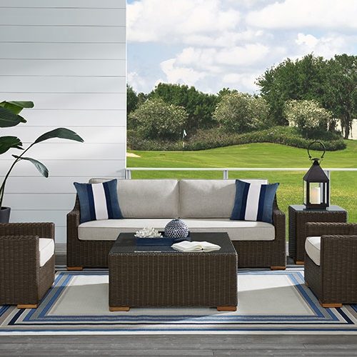 Outdoor_Seating_-_Patmos_-_Roomshot_Tile
